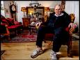Portret van de legendarische voetbaltrainer Simon Kistemaker thuis in Heemskerk.
