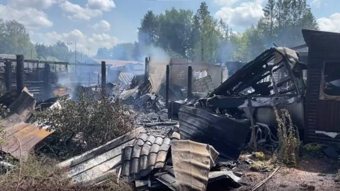 Brand verwoest vier woningen in Chimay