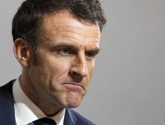 Franse regering drukt omstreden pensioenhervorming zonder stemming door - oppositiepartijen willen motie van wantrouwen indienen