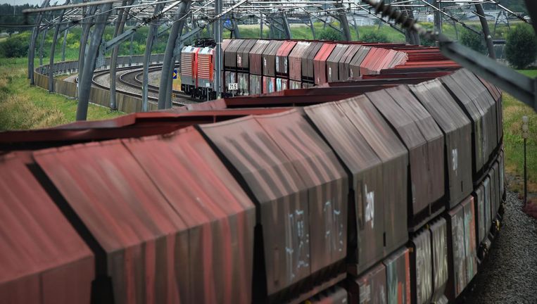 Goederentrein Beeld Marcel van den Bergh/de Volkskrant