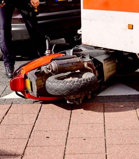 Scooterrijder gewond bij ongeval in Boxmeer