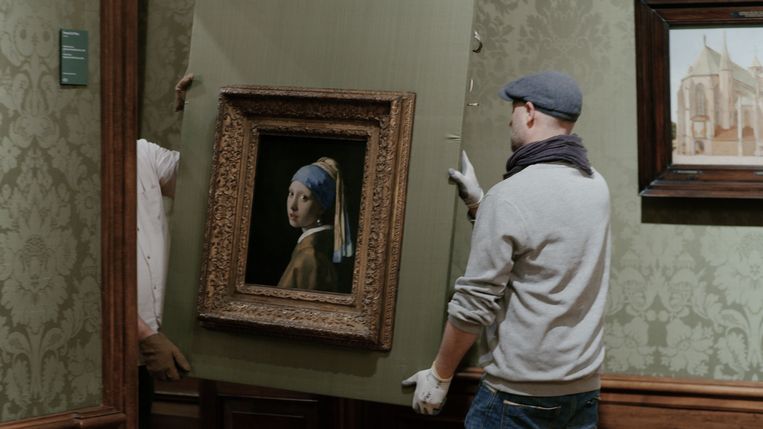 Close to Vermeer is a captivating and humorous documentary