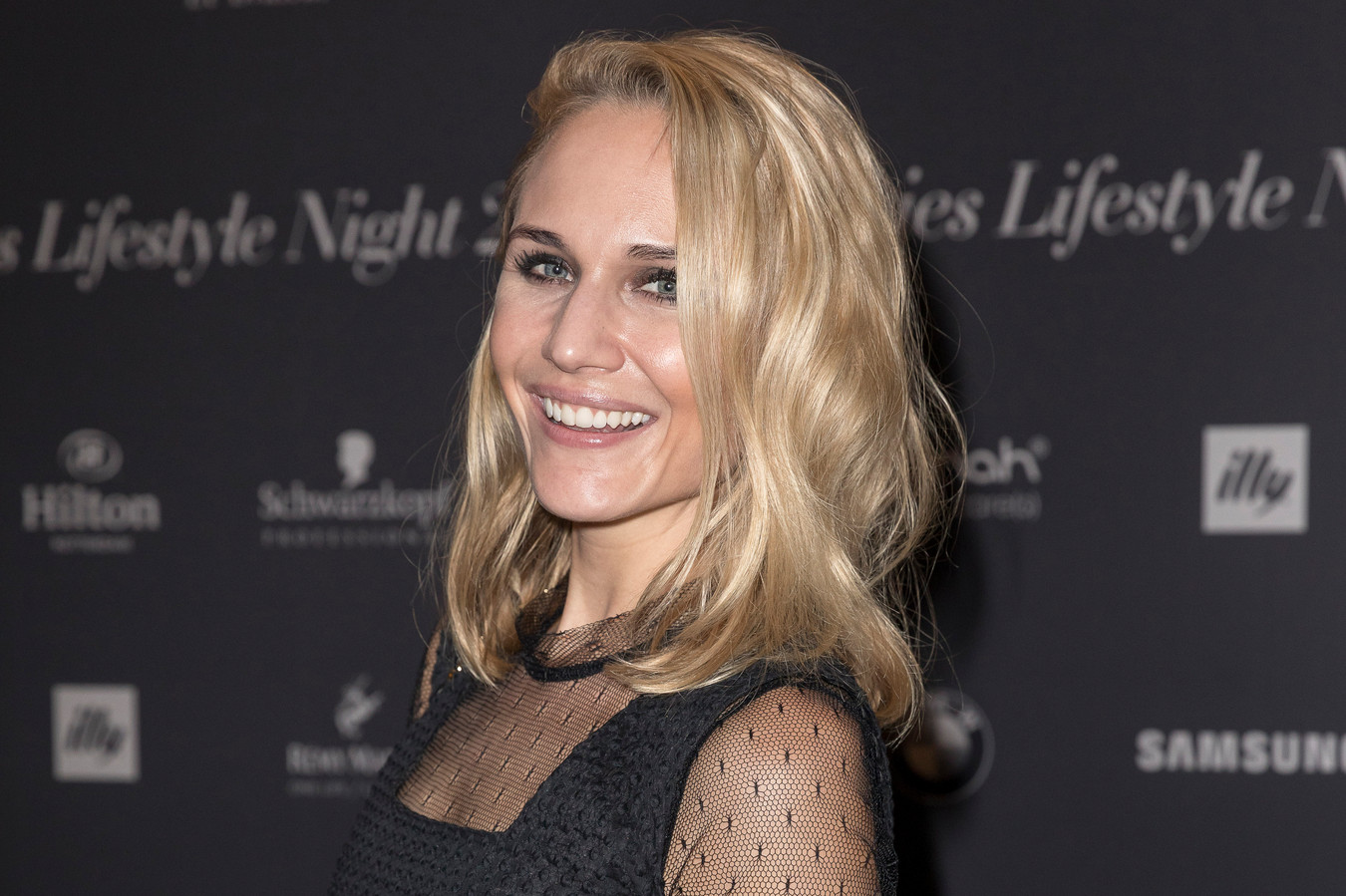 Debuutroman Kimberley Klaver over leven jonge moeder in AmsterdamZuid