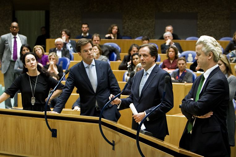Fractievoorzitters (VLNR) Agnes Kant (SP), Femke Halsema GroenLinks), Mark Rutte (VVD), Alexander Pechtold (D66) en Geert Wilders (PVV). (ANP) Beeld 