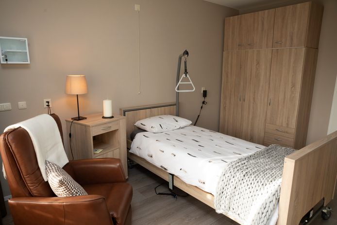 ,,Toen het hospice openging voor een gast, ontplofte de telefoon.‘‘