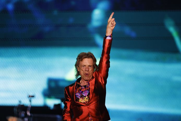 Mick Jagger heeft een coronabesmetting en zit momenteel nog in quarantaine