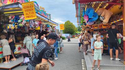 Kermis Sint Willebrord rustig maar gezellig: ‘Misschien omdat het vakantietijd is’
