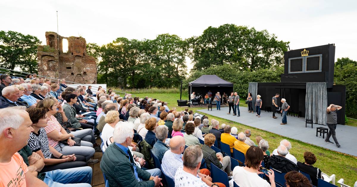Het spel is weer in de ruïne van Batenburg Ruïnetheater Batenburg
