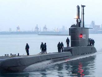 Tijd dringt voor Indonesische duikboot met 53 militairen: nog maar voor drie dagen zuurstof en vermoedelijk 700 meter diep gezonken