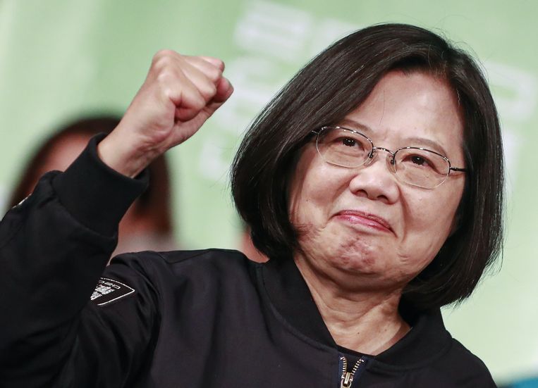 President Tsai Ing-wen viert haar herverkiezing in Taipei. Foto doo How Hwee Young Beeld EPA