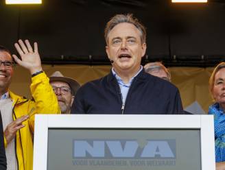 De Wever: “Wij gaan echt geen vijf jaar luisteren naar kookwekker van de bomma”