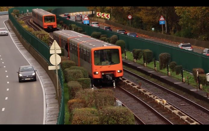 Metrosurfer in Brussel