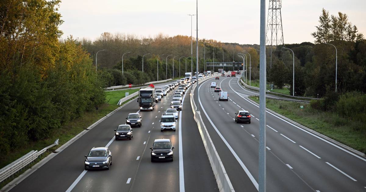 Opgelet: morgen zware ochtendspits verwacht op E314 door werken ...