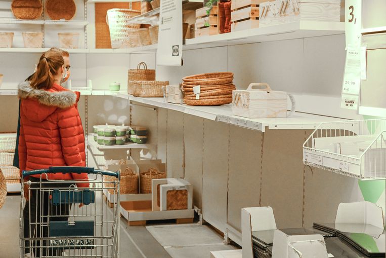 Lege rekken in de Ikea wat is er aan de hand? De