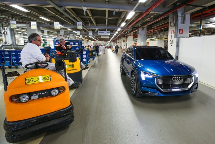 Audi wil niet kwijt over welke onderdelen het ging of welke leverancier verantwoordelijk is.