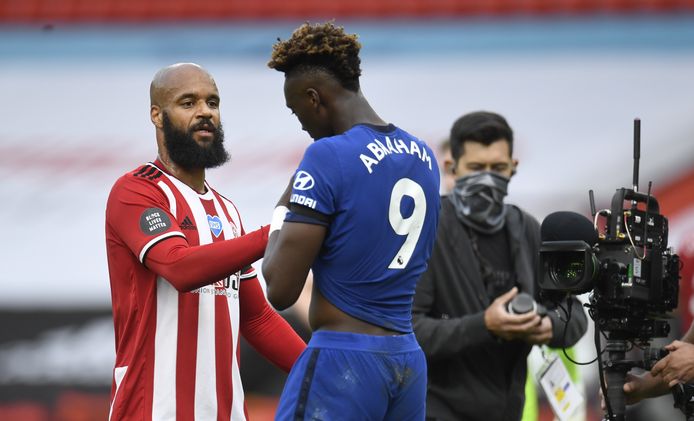 David McGoldrick hier samen met Tammy Abraham van Chelsea kreeg afgelopen weekeinde bedreigingen naar zijn hoofd geslingerd.