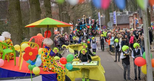 Optocht Saasveld trekt meer deelnemers dan ooit tevoren