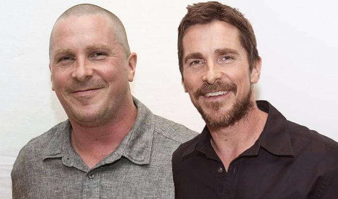 Links zie je Christian Bale vorig jaar, rechts zie je hem hoe hij er nu uitziet.