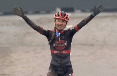 LIVE. Betsema wint Noordzeecross, wereldkampioene Brand pakt eindzege in Superprestige