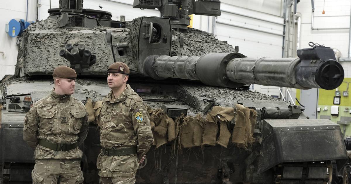 Il generale degli Stati Uniti avverte che l’esercito britannico non è più una forza di combattimento suprema: “Esauriremo le munizioni in pochi giorni” |  All’estero