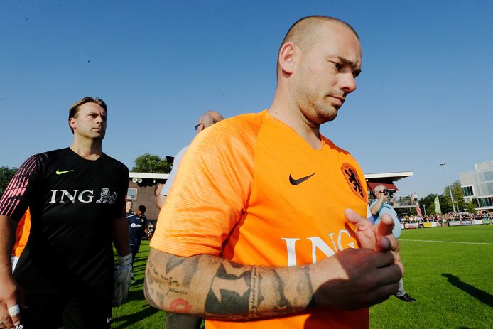 Wesley Sneijder.