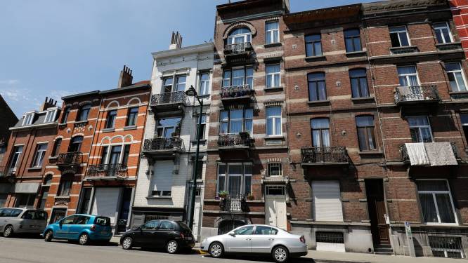 Terreurcel Anderlecht: politie "ontegenzeggelijk ongerust" over vondst uniformen