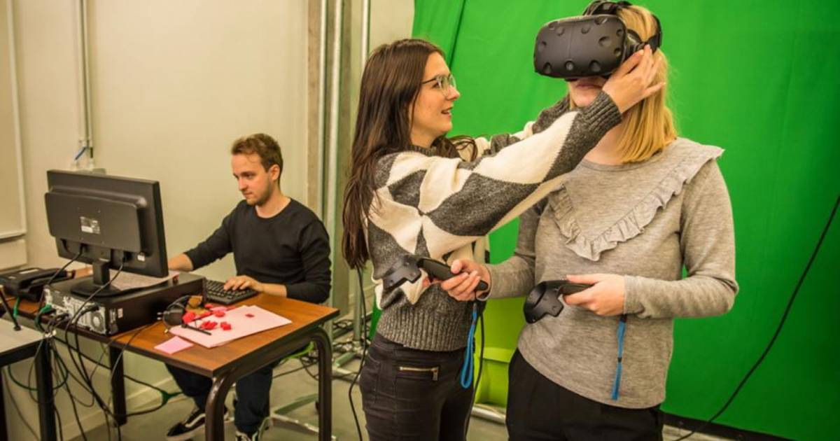 AP Hogeschool opent grootste Virtual Reality Lab van provincie