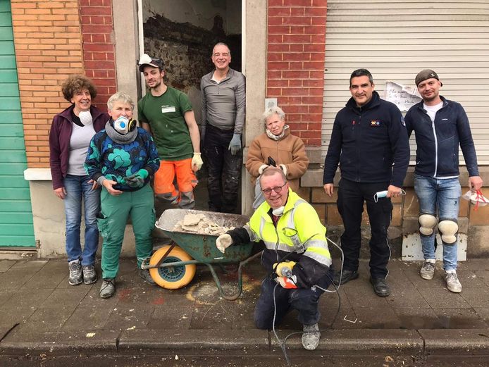 De inwoners van Hoeilaart en Overijse helpen bij de heropbouw in Wallonië.