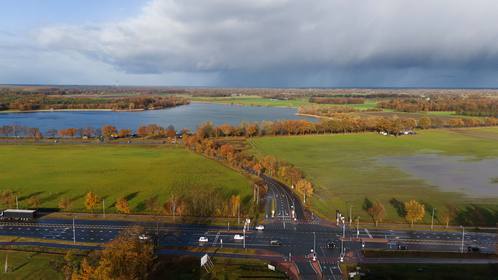 thumbnail: Veiligheidsbord Voor Vee – ‘Honden Aangelijnd Houden’ – 300x200 Mm Plastic Bord Voor Boerderij Of Weide