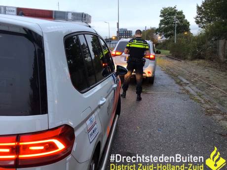 Automobilist scheurt met 95 km/u door de bebouwde kom van Zwijndrecht