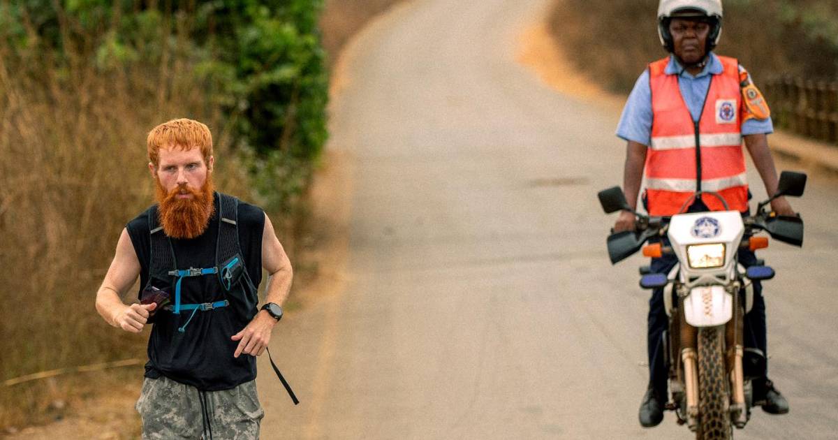 Brit liep 352 dagen achter elkaar elke dag een marathon ‘Ben een beetje moe’ Andere sporten