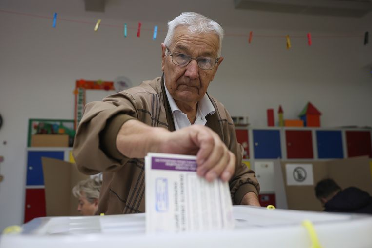 In Bosnië en Herzegovina vinden vandaag algemene verkiezingen plaats. Beeld AP