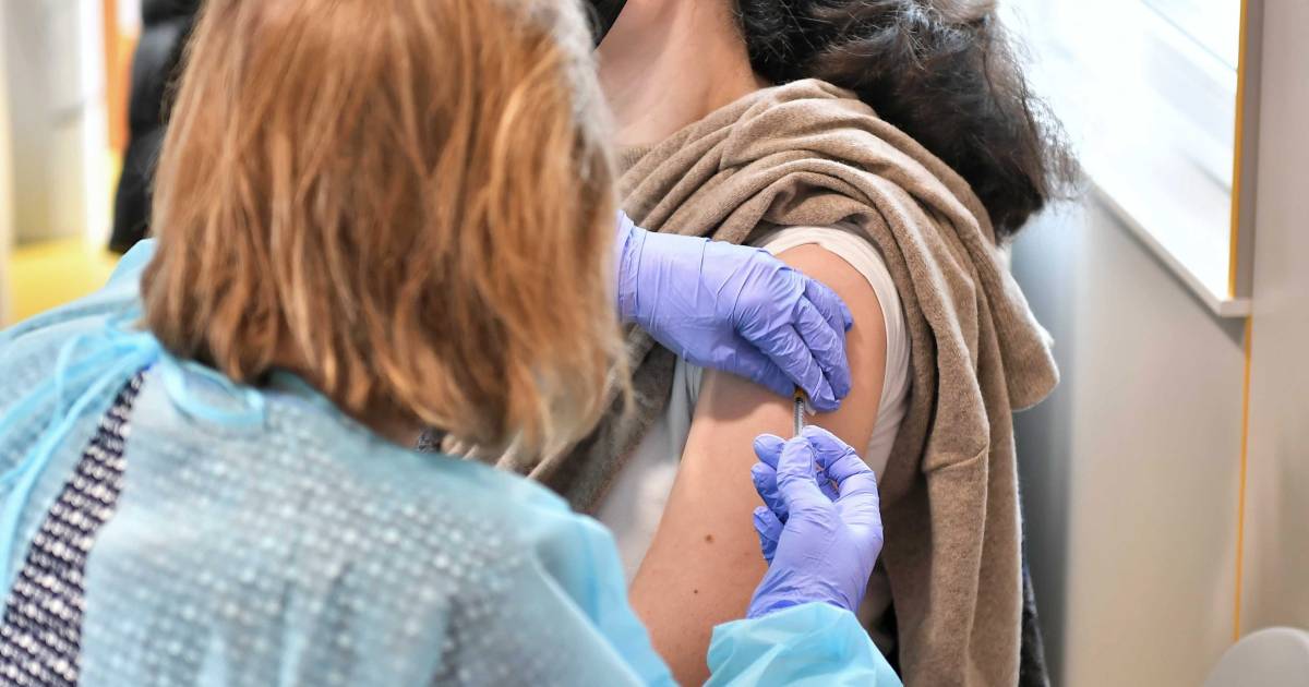 LIVE |  Tourists have to pay for tests in France, first teenagers vaccinated on Schiermonnikoog  Inland