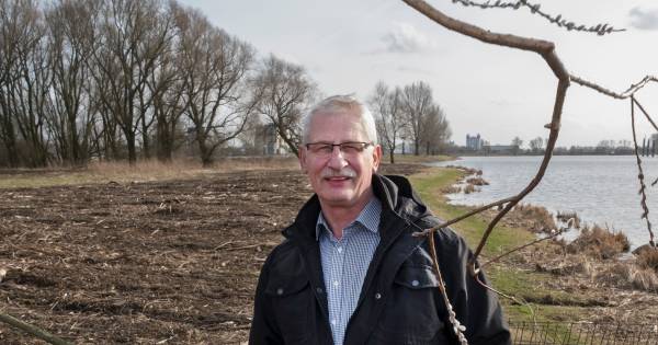 Wegen rond Paesplas kapot gereden: visclub kan voorlopig niet hengelen - De Gelderlander