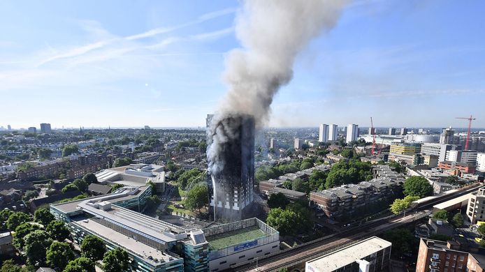 De brand kostte in 2017 aan 72 mensen het leven.