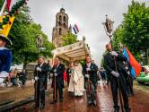 Tradities kunnen alleen overleven bij de gratie van deelname