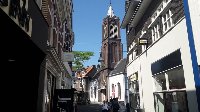 De binnenstad van Terneuzen moet de komende jaren een flinke oppepper krijgen. Er ligt nu een visie, die de leidraad moet zijn om het centrum weer te laten bruisen.