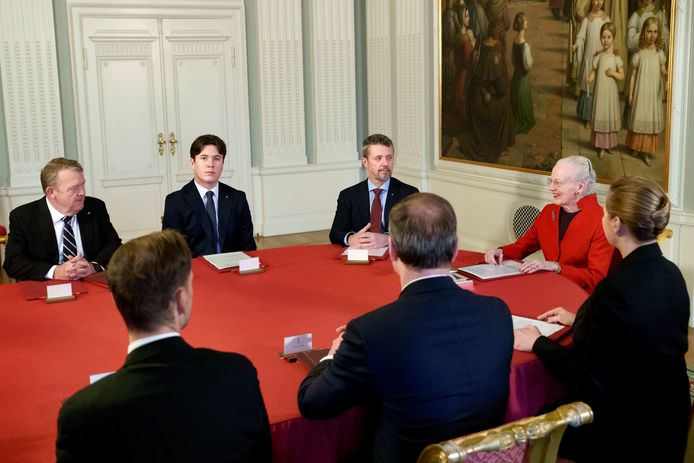 Christian nel Consiglio di Stato, con accanto il padre Federico e la nonna Margherita.