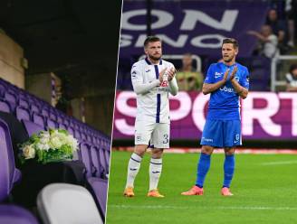 Plots werd voetbal totaal irrelevant: spelers van Anderlecht en Genk brengen eerbetoon aan overleden fan