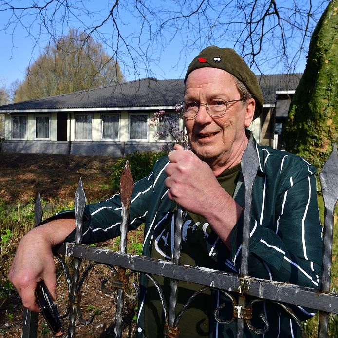 Voor zijn werk als stadschroniqueur en hoffotograaf van Roosendaal wint Aad Meijer de Wim Schütz-oeuvreprijs.