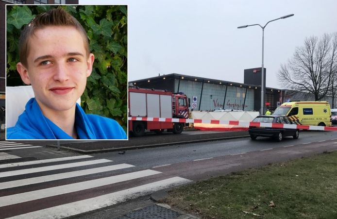 De plek van het fatale ongeval in Almelo. Inzet: Chiel Meesters.