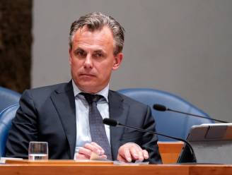 Minister Harbers over PFAS in Friesland: ‘Dit probleem blijft ons nog jaren achtervolgen’ 