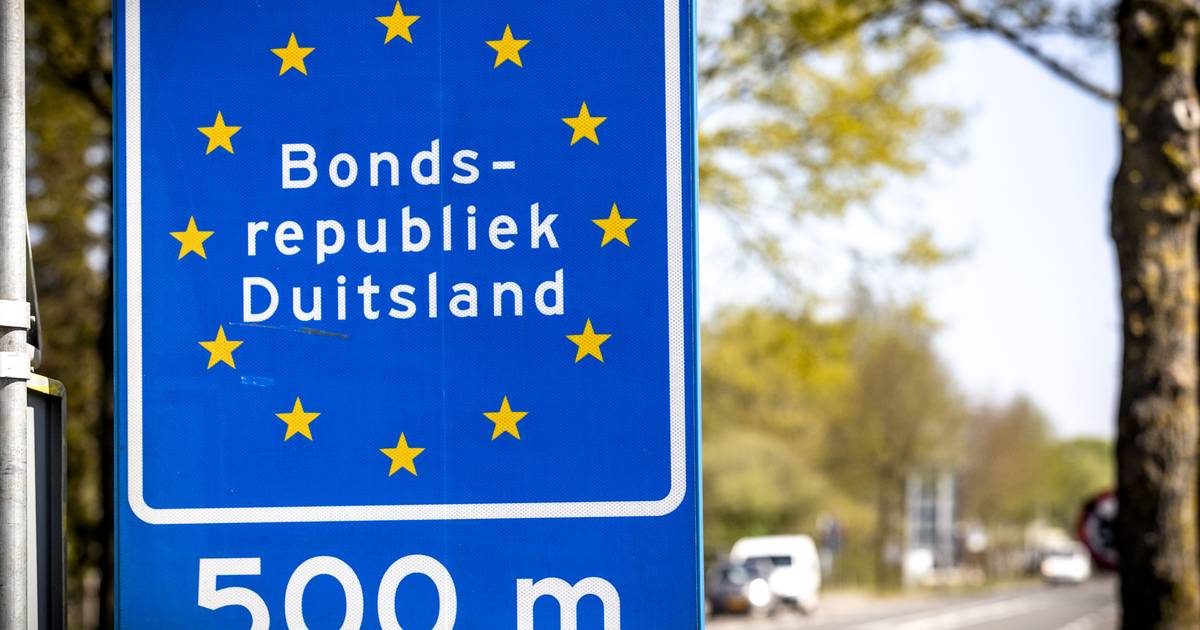 Duitsland: Nederland is negatieve coronatest bij grens | Binnenland AD.nl