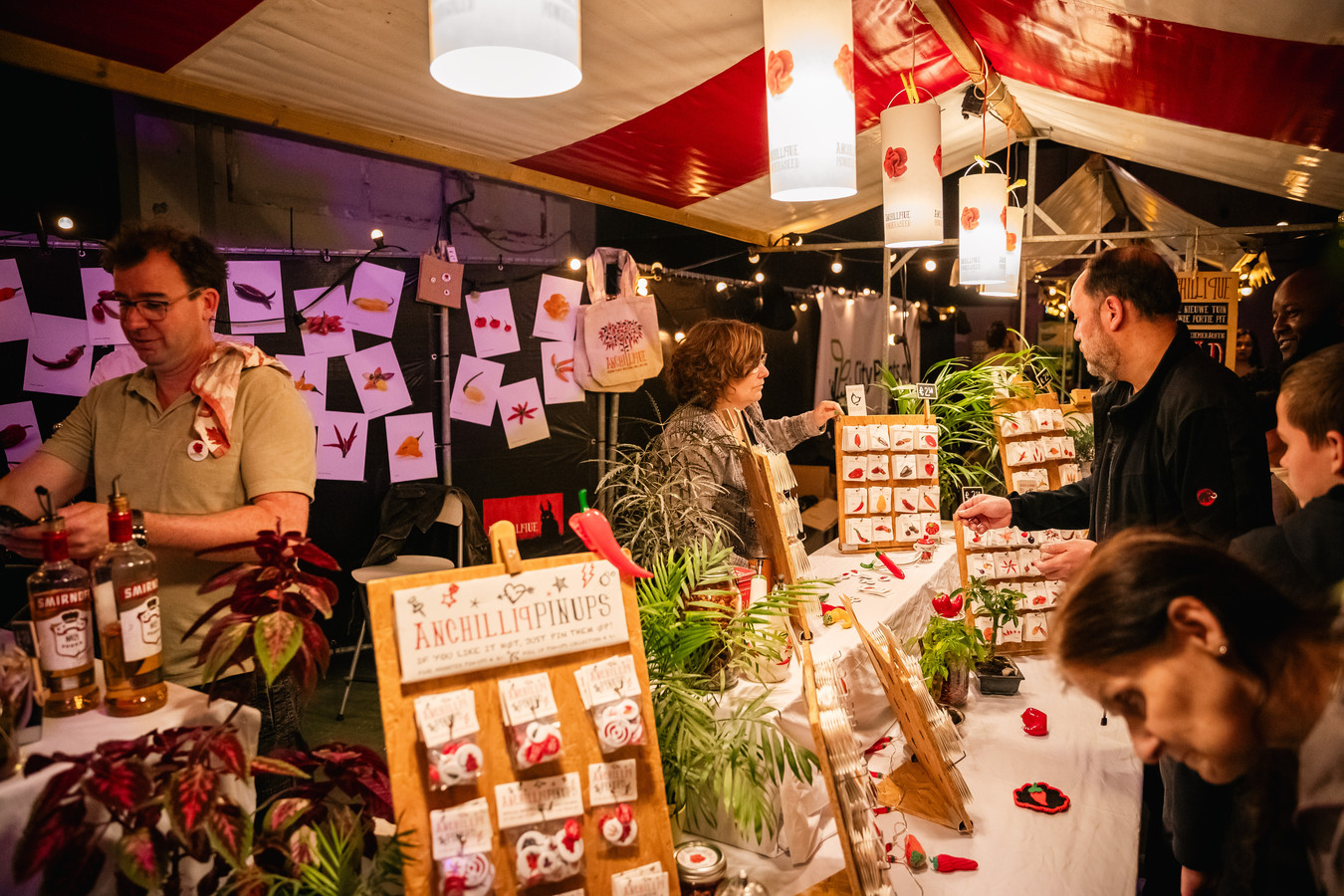 ‘Niet proeven, alleen kauwen en slikken. Heftig, maar ik leef nog’ het
