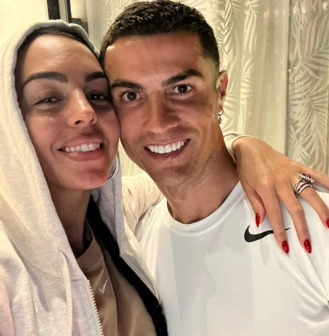 Georgina Rodriguez avec Cristiano Ronaldo au Qatar.