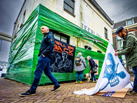 Verontwaardigde krakers pakken verloederd pand Teerlink in: ‘En nu onteigenen!’