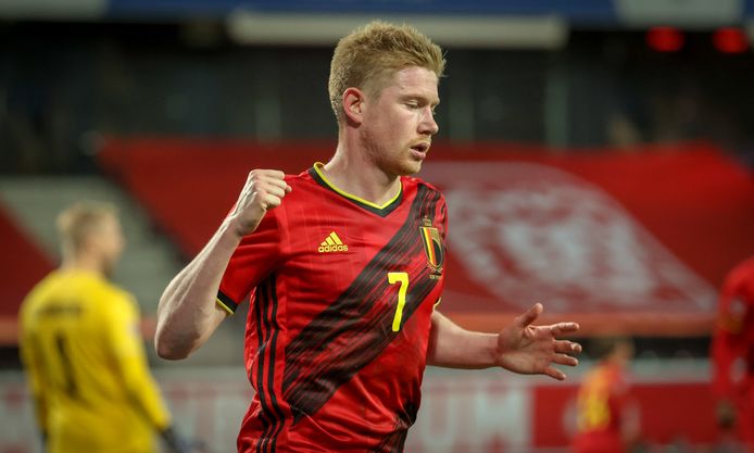 De Bruyne à côté de Tielemans ou derrière Lukaku?