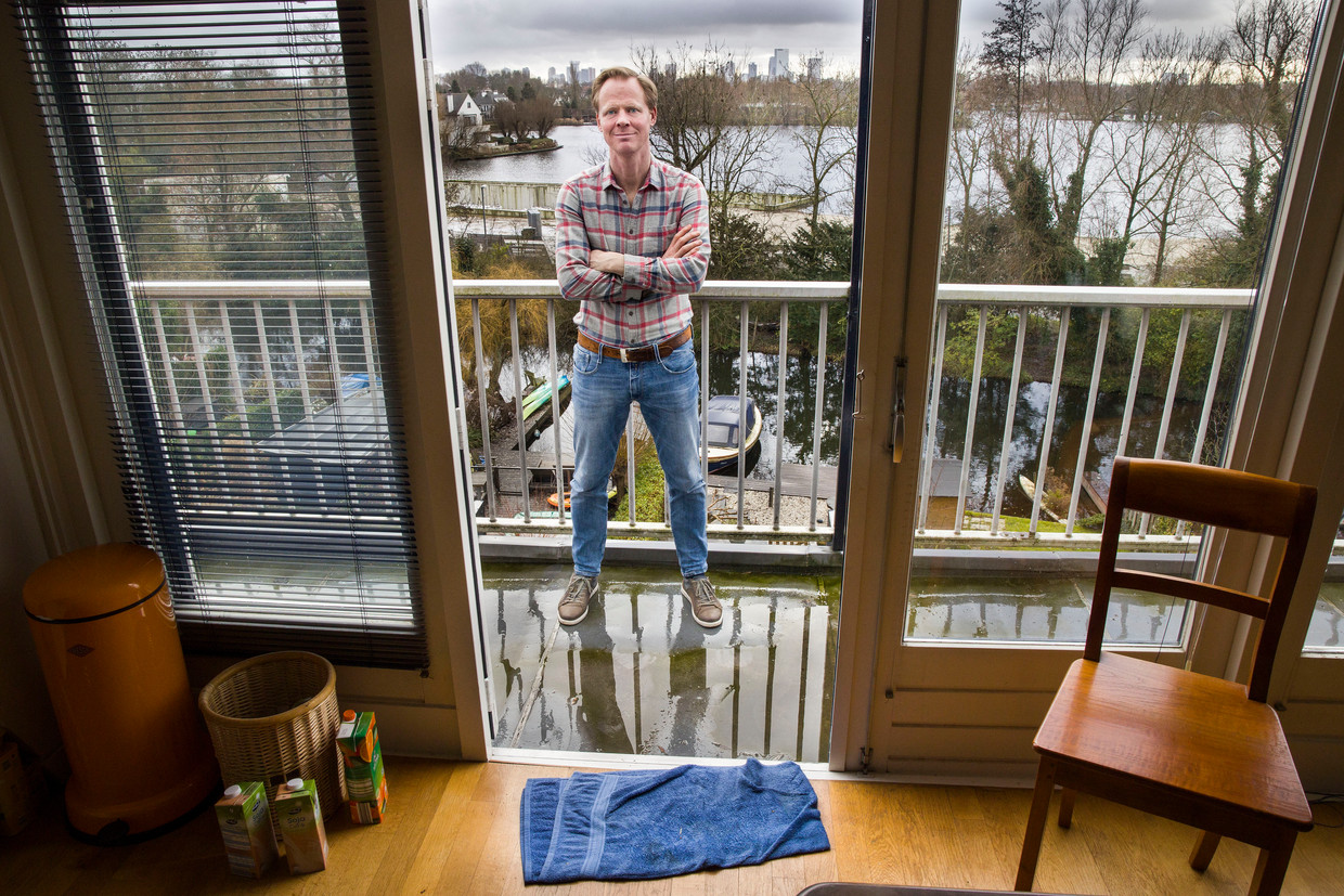 Rotterdam
Thrillerschrijver Elvin Post. Beeld Arie Kievit