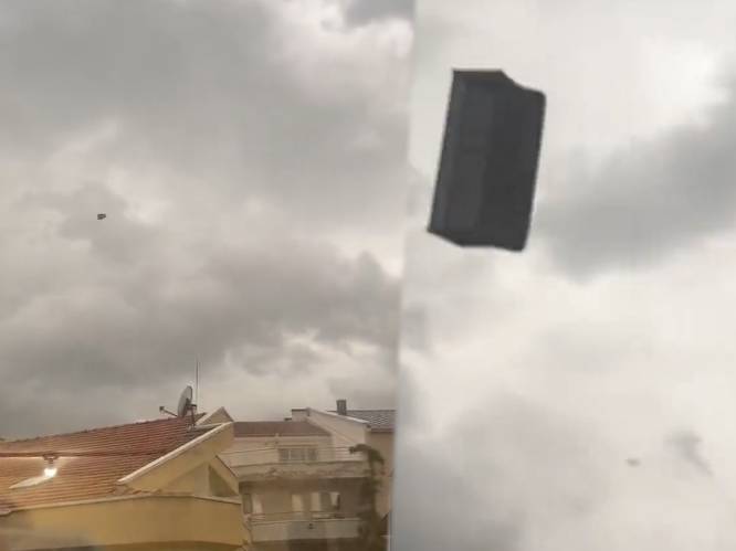 Man filmt rondvliegende zetel tijdens storm in Ankara