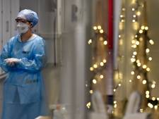 LIVE | Advies VS: liever niet prikken met Janssen-coronavaccin, meer oud papier door besteldrift pakketjes